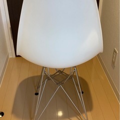 シェルチェアの画像