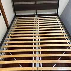 【9/28引取り】IKEA☆ベッドフレーム☆ダブルベッド【明日引き取り】の画像