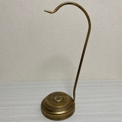 アンティークデザイン★フックスタンド★ゴールド★鉄製の画像