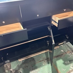 ショーケース 横幅150センチ 奥行60センチ 高さ99センチの画像