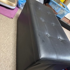 本日か明日までに引き取り希望　収納チェアーーの画像