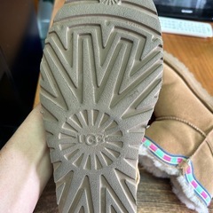 アグ　シープスキンブーツの画像