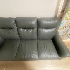 ソファの画像