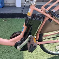 ブリジストン電動自転車(ただし、電動は機能しません)、充電器付きの画像