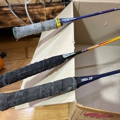 バトミントン ラケット 3本 よねっくすヨネックスの画像
