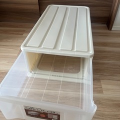 衣装ケースの画像