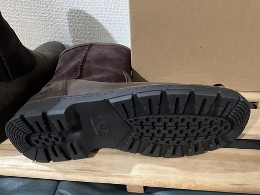 (お話し中)UGGメンズブーツ28cm