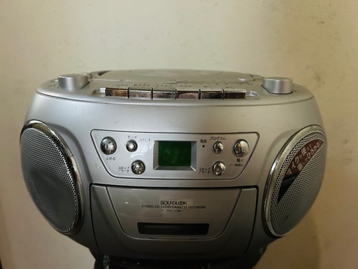 美品、今でも現役！ソニーラジオTR-911 可動品