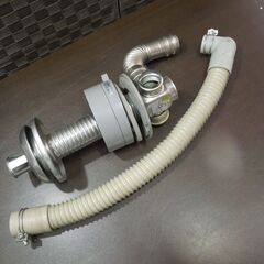 ② サンポット FF式温風ストーブ 2016年製 FF-4210TL N 木造～11畳 コン～18畳 SUNPOT FFストーブ 燃焼確認済 給排気筒付 札幌市 新道東店の画像