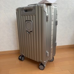 新品未使用　スーツケース　キャリーケースの画像