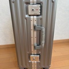 新品未使用　スーツケース　キャリーケースの画像