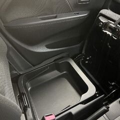 誰でも車が買える次世代低与信ローン専門店／ 安心の１年保証付き 距離無制限！中古車販売 カーメル山梨店　平成27年　スズキ　ワゴンＲ　9,000㌔の画像