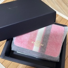 COACH( 未使用)　コーチ　ストライプカラーブロック　三つ折り財布　レザー　ピンクの画像
