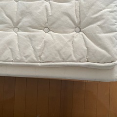 ダブルベッドの画像