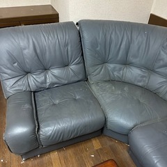 コーナーソファー　テーブルつき着きの画像