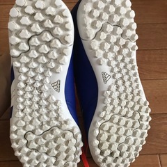 トレーニングシューズ⚽️21.5cmの画像