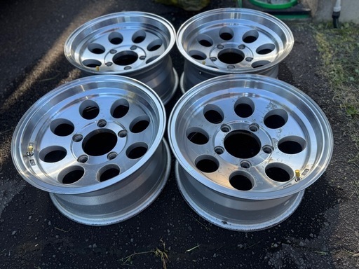 ジムラインタイプ2(ランクル100)16インチ