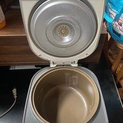 Rinnai ガス炊飯器の画像