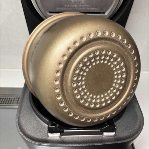 日立 炊飯器　RZ-W100DM