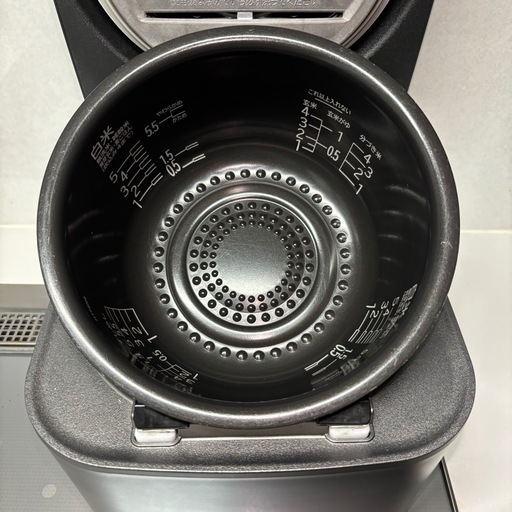 日立 炊飯器　RZ-W100DM