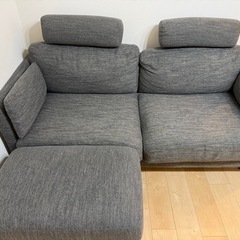 (お渡しの約束済み)【幅180】カウチソファ ヘッドレスト付き グレーの画像