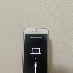 iPhone8ピンクゴールド 64GBの画像