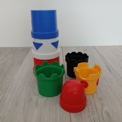 カップタワーとサファリバス（木製）の画像