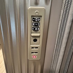 【軽量高機能】キャリーケース拡張機能ダイヤルロック付き(3泊〜6泊目安)の画像