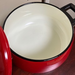 昭和レトロなホーロー鍋　あか赤の画像