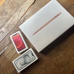 iPhone MacBook ケースの画像