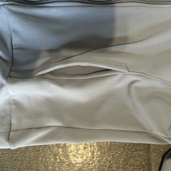 adidasグレージャージストライプの画像