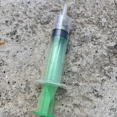 注射器【オイル軽量】　工具　バイク　車の画像