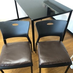 てーぶるいすの画像