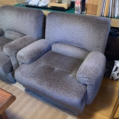 受け渡し確定！問い合わせありがとうございました。応接セットの画像