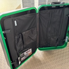 スーツケース 68L 大型 の画像