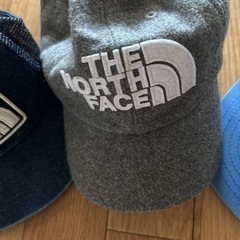 ノースフェイス　　キッズキャップ　3点セットの画像