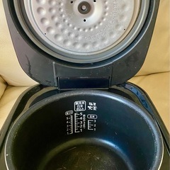 ※お取引お話し中※アイリスオーヤマ 炊飯器　5.5合炊きの画像