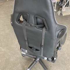 ゲーミングチェアの画像