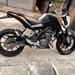 ktm duke 200 absの画像