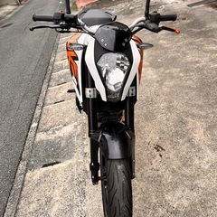 ktm duke 200 absの画像