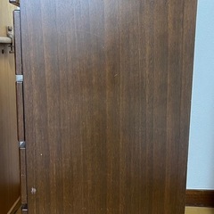 5段のチェストタンスの画像