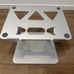 パソコンスタンドの画像