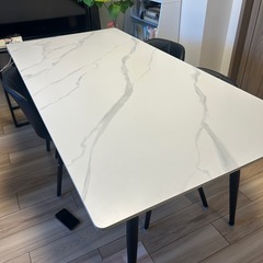 【決まりました】セラミック ダイニングテーブル 160×80cm の画像