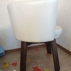 椅子の画像