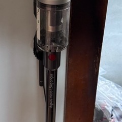ダイソン　掃除機の画像