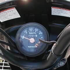 スズキ チョイノリ 　超美品 中古、BK、右側カウル割れ修理跡有りの画像