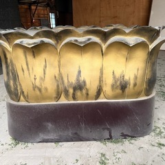 金色置物etcの画像