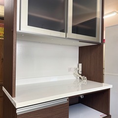 【超美品‼️】定価104,000円♪ ニトリ 100cm幅キッチンボード(リガーレ100KB) 食器棚 収納家具 木目調ミドルブラウン♪の画像