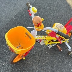 三輪車の画像