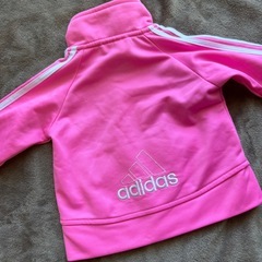 adidas ベビー服　6M パーカー 中古　の画像